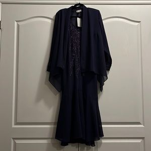 Elegant Navy Evening Dress with Beaded Detail